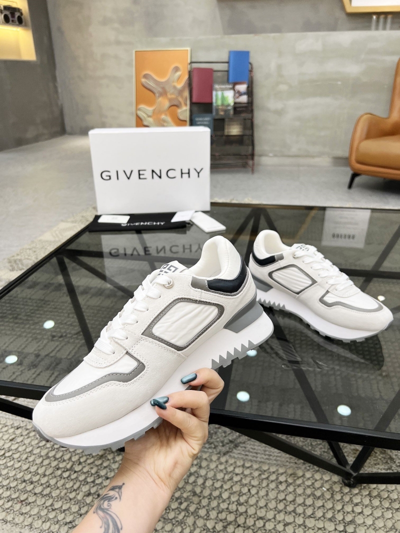 Givenchy Sneakers